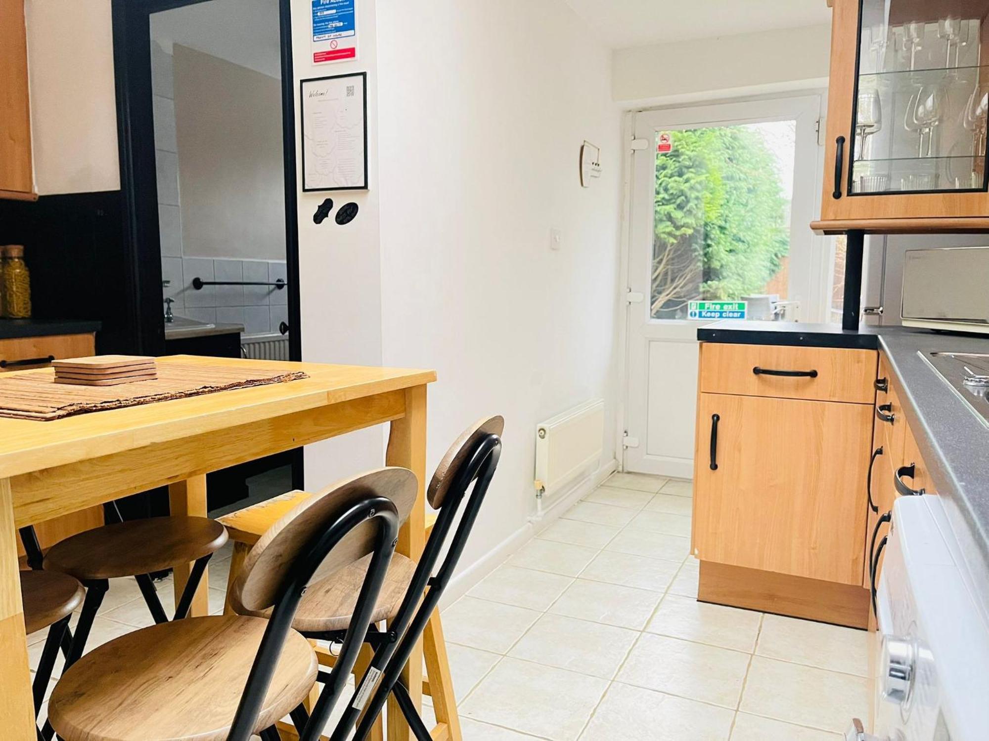 Lovely Dog Friendly, 3 Bed Home Sleeps 8, With Parking & Fenced Garden Work Contractor Leisure, Jasper CBG Exterior foto