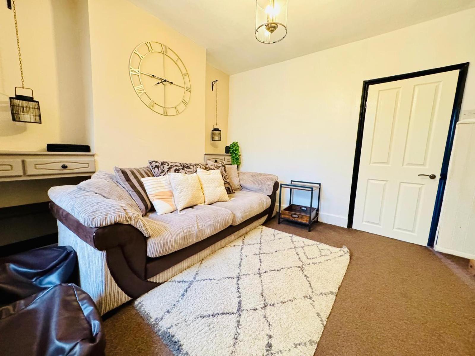 Lovely Dog Friendly, 3 Bed Home Sleeps 8, With Parking & Fenced Garden Work Contractor Leisure, Jasper CBG Exterior foto